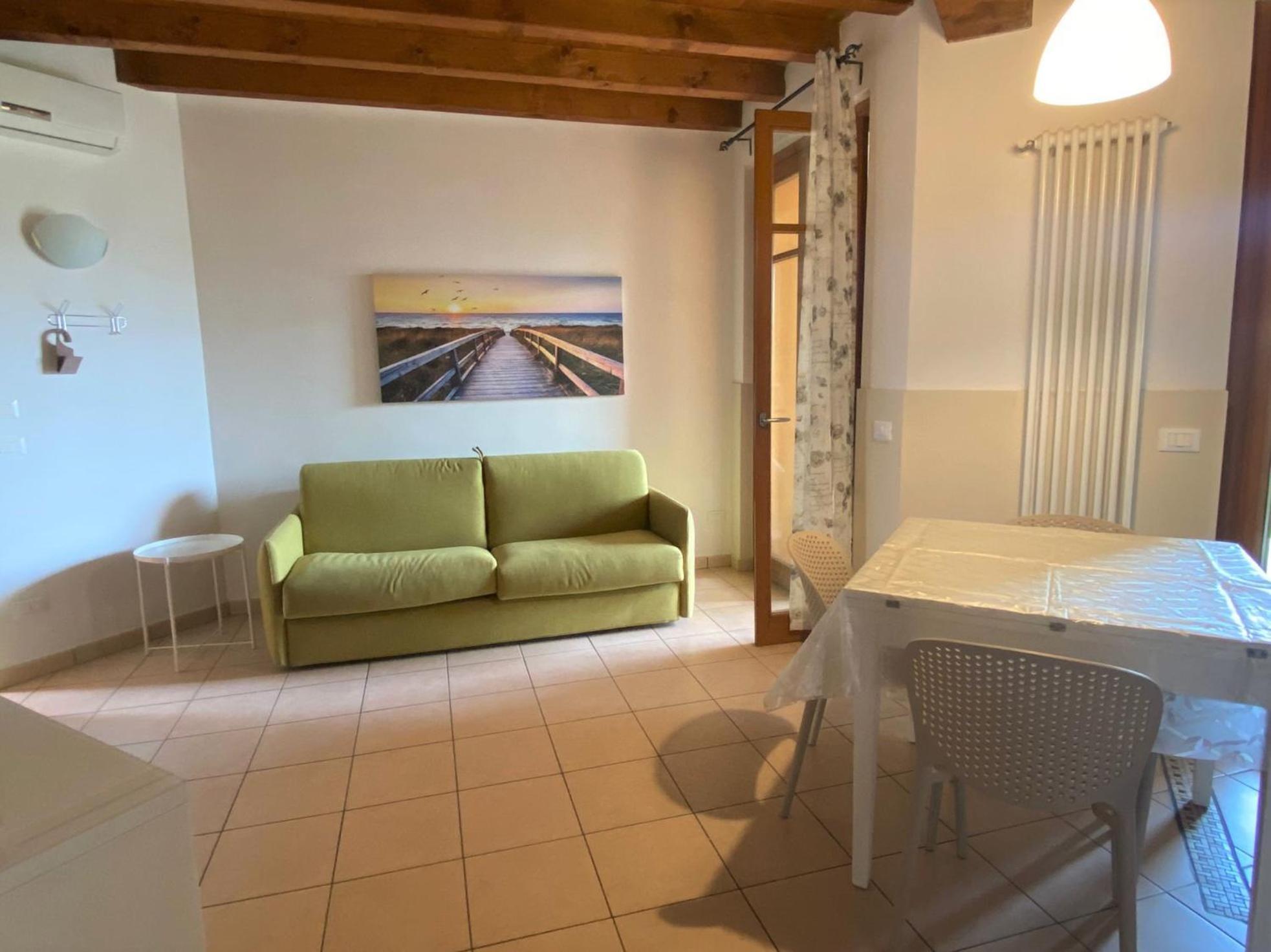 The Flowers - Apartments With Private Garden In Residence With Pool Manerba del Garda Exterior photo