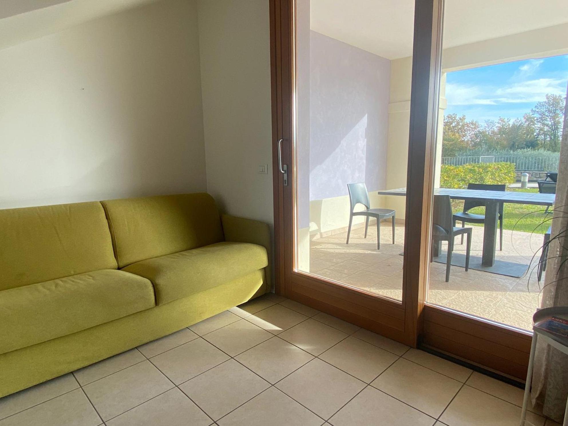 The Flowers - Apartments With Private Garden In Residence With Pool Manerba del Garda Exterior photo